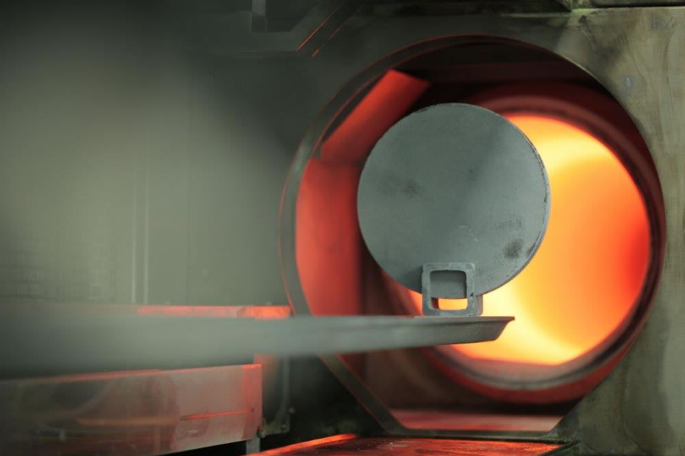 Ultra high purity gas components